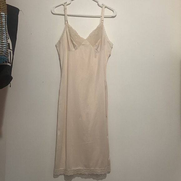 Vintage 80s/90s Nude Satin Slip Dress Lace Trim Festival Bridal Coquette - Picture 3 of 6